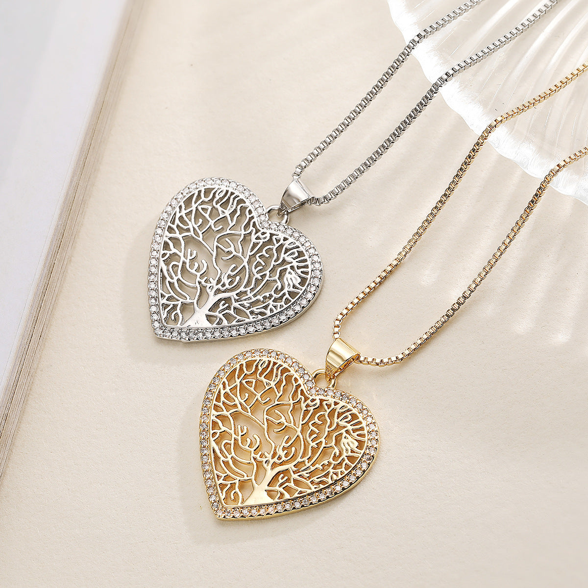 Minimalist Elegant 18K Gold Plated Brass Heart Tree of Life Pendant Necklace with Cubic Zirconia