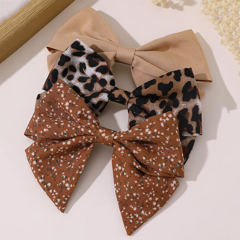 Natural Style Bow Hair Clip Set for Girls with Ruffled and Mesh Details Spring Hairpins for Braiding and Side Styling