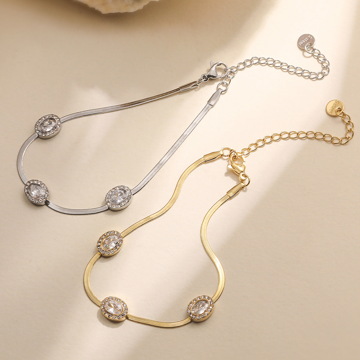 Minimalist Elegant 18K Gold Plated Geometric Stainless Steel Bracelet with Cubic Zirconia for Women