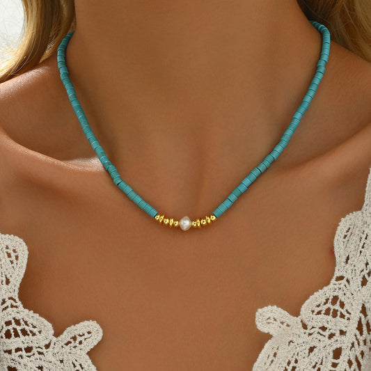 Elegant Palace-Style Long Clavicle Necklace for Women with Pearl Accents Geometric Design Copper Chain