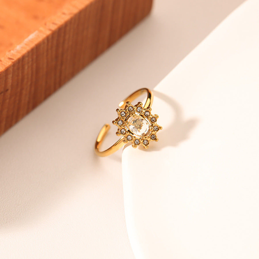 Anello da Donna Minimalista a Forma di Girasole in Acciaio Inossidabile con Intarsi in Zircone e Placcatura Sottovuoto in Oro 18K