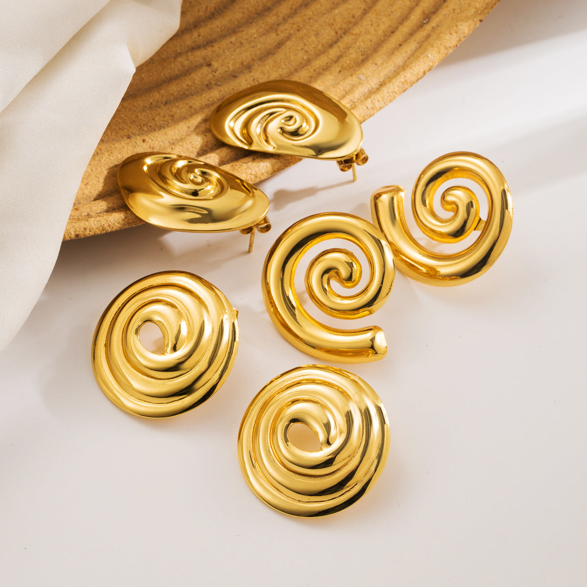 Vintage Lightweight 18K Gold Plated Geometric Spiral Stainless Steel Stud Earrings for Women