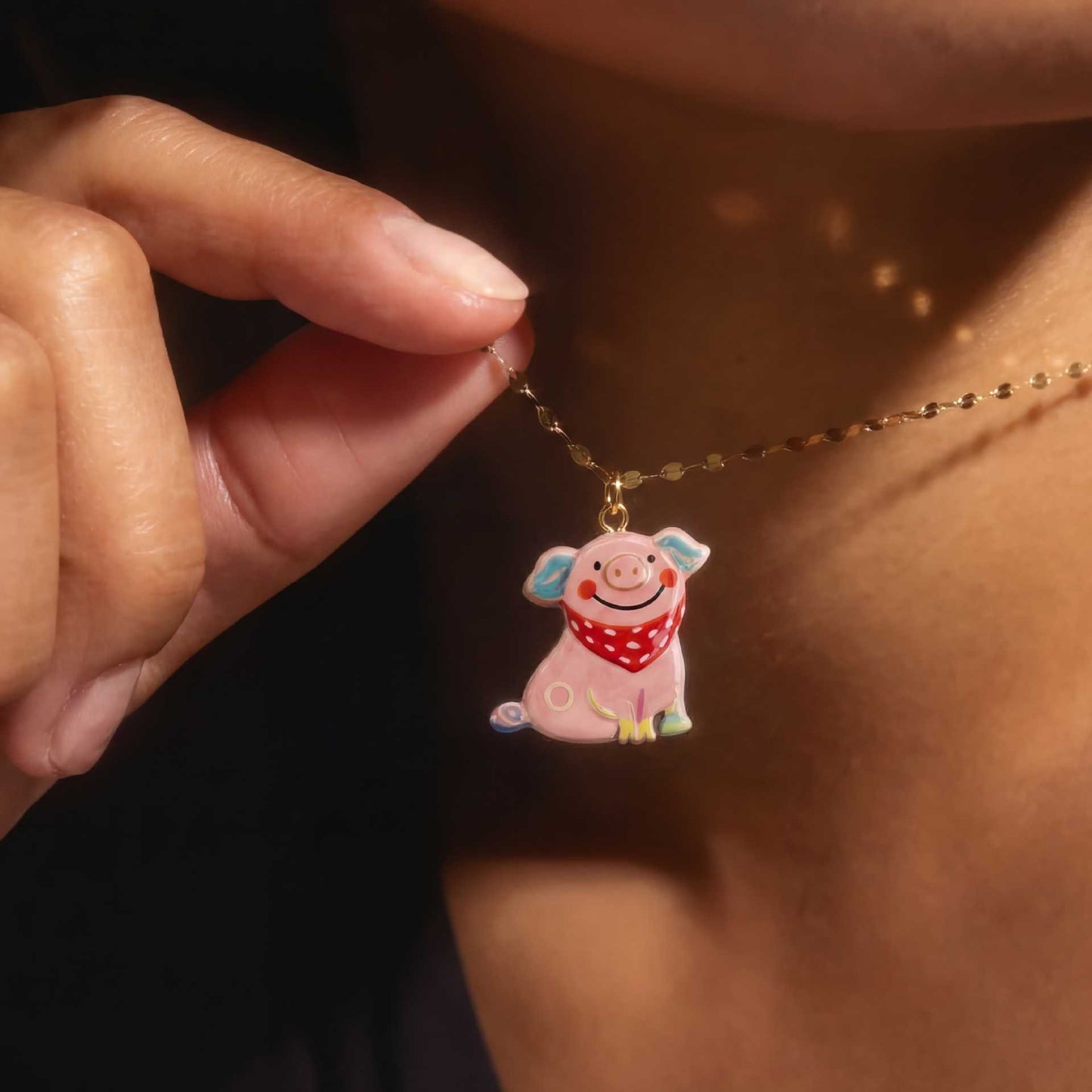 Ciondolo da donna vintage placcato oro 18 carati in ottone con animali e olio a goccia