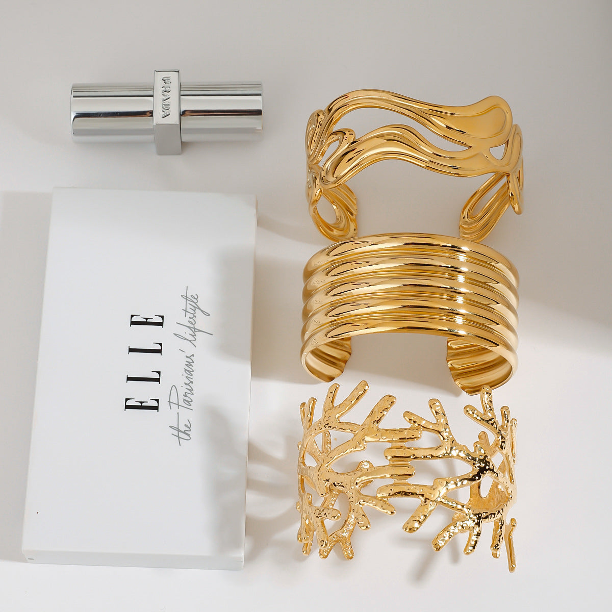 Luxury Stainless Steel Plated Shell Bracelet for Women