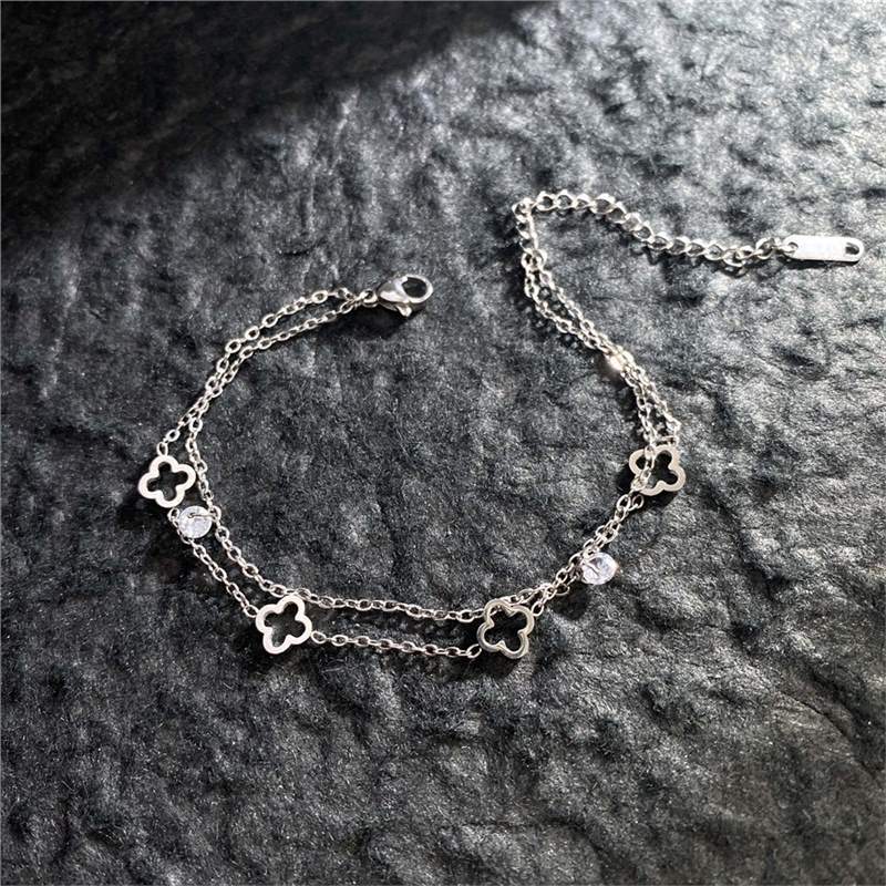 Original Design Geometric Four-Leaf Clover Roman Numeral Double-Layer Bracelet in Titanium Steel with Gold Plating