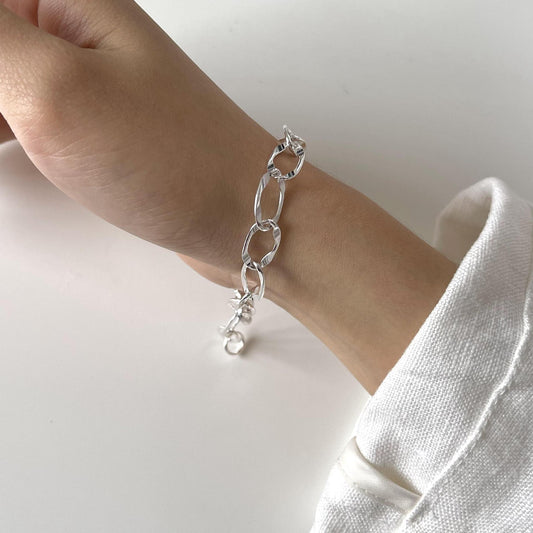 Heavy-Duty 925 Sterling Silver Plated Geometric Round Bracelet for Women