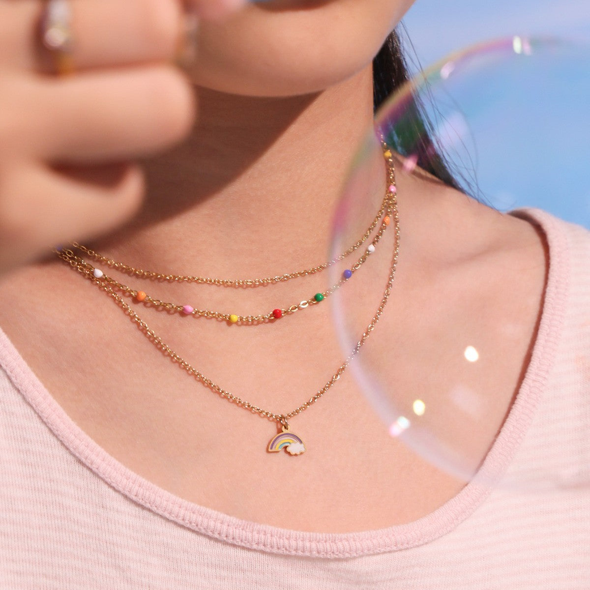 Juego de collar con colgante de nube, arcoíris, dulce y lindo, con cadena de acero inoxidable y colgante de acero de titanio, acabado galvanizado para niñas