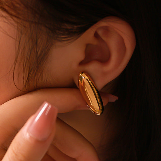 Orecchini geometrici minimalisti a forma di goccia in acciaio inossidabile da donna con finitura placcata sottovuoto in oro 18K