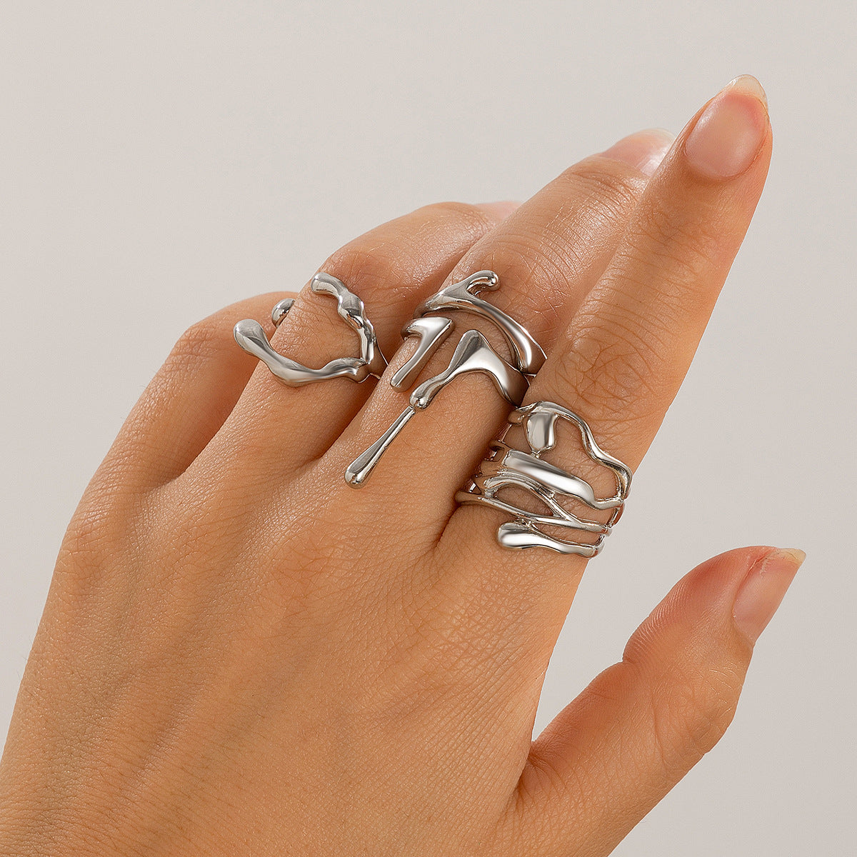 Minimalist Geometric Hollow Liquid-Design Alloy Ring Set with Polished Finish for Women