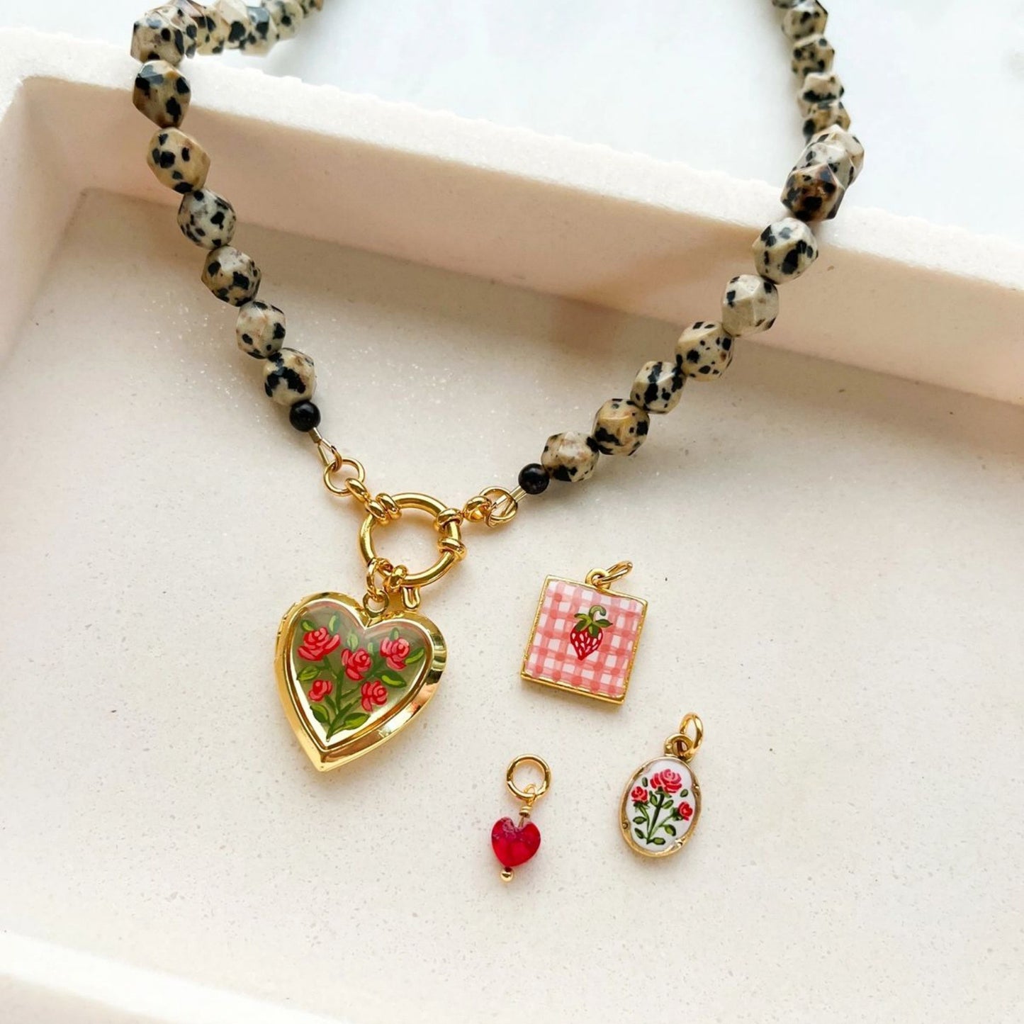 Vintage 14K Gold Plated Heart Round Floral Drip Oil Brass Pendant Charm Bar