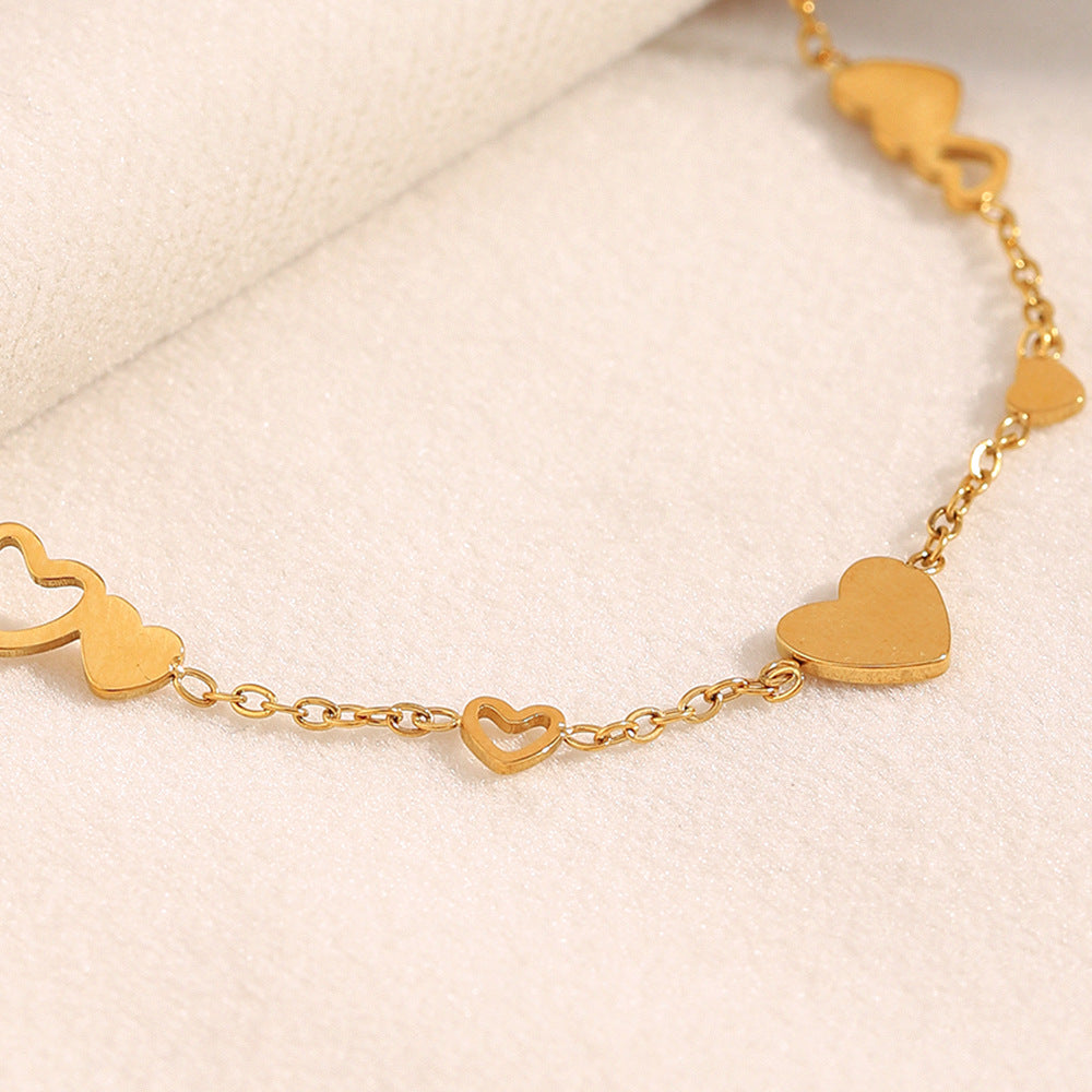 Minimalist Heart-Shaped Stainless Steel Plated 18K Gold Bracelet for Women with Geometric Design
