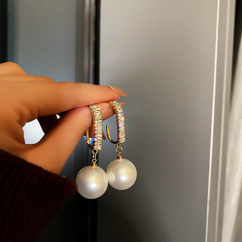 Orecchini a perno con perle stile vintage francese elegante con perni in acciaio placcato per donna, uso quotidiano, design rotondo geometrico minimalista, look di lusso
