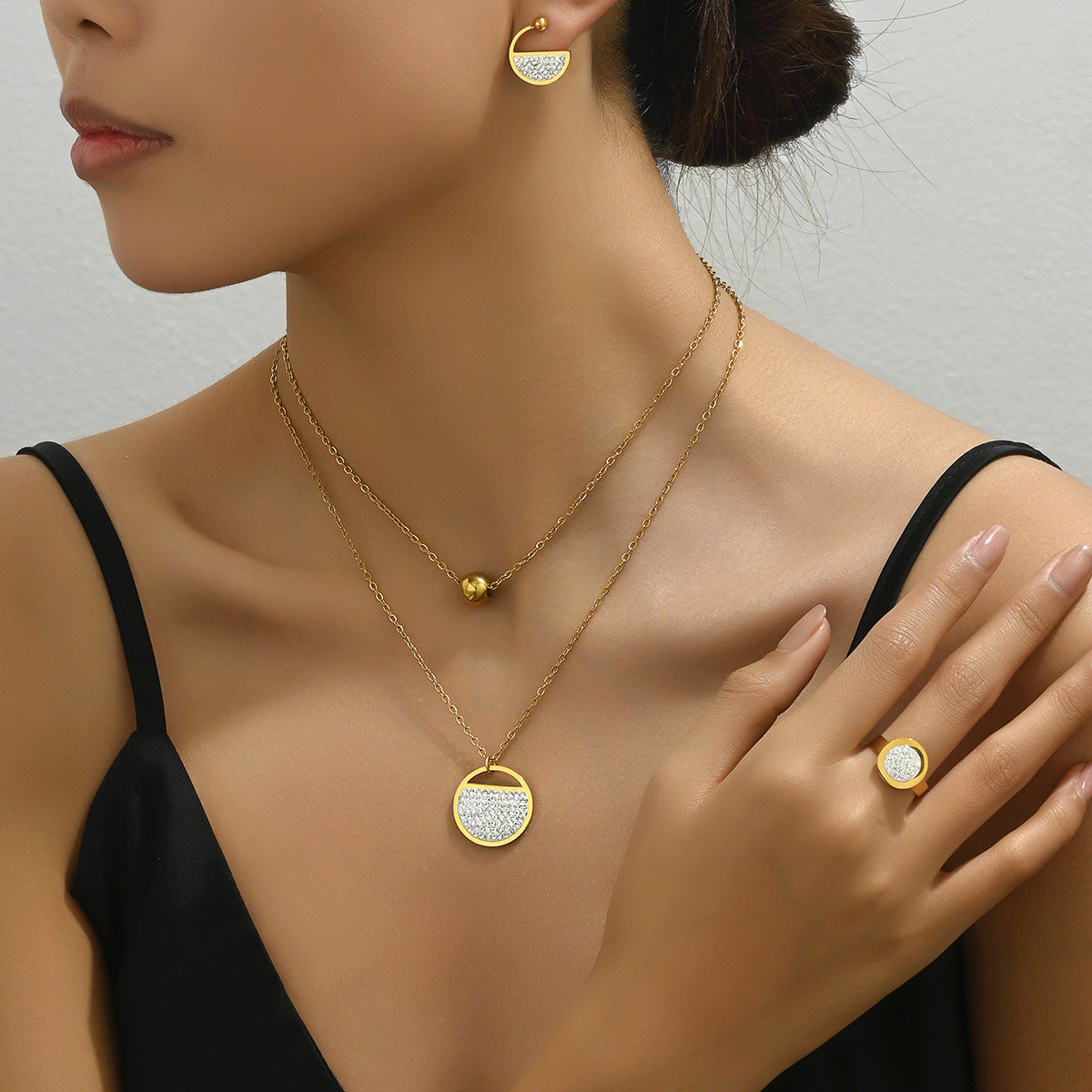 Set Collana Rotonda Geometrica Minimalista in Rame con Zirconi per Donna Inclusi Orecchini, Bracciale e Collana a Catena (Clavicola)