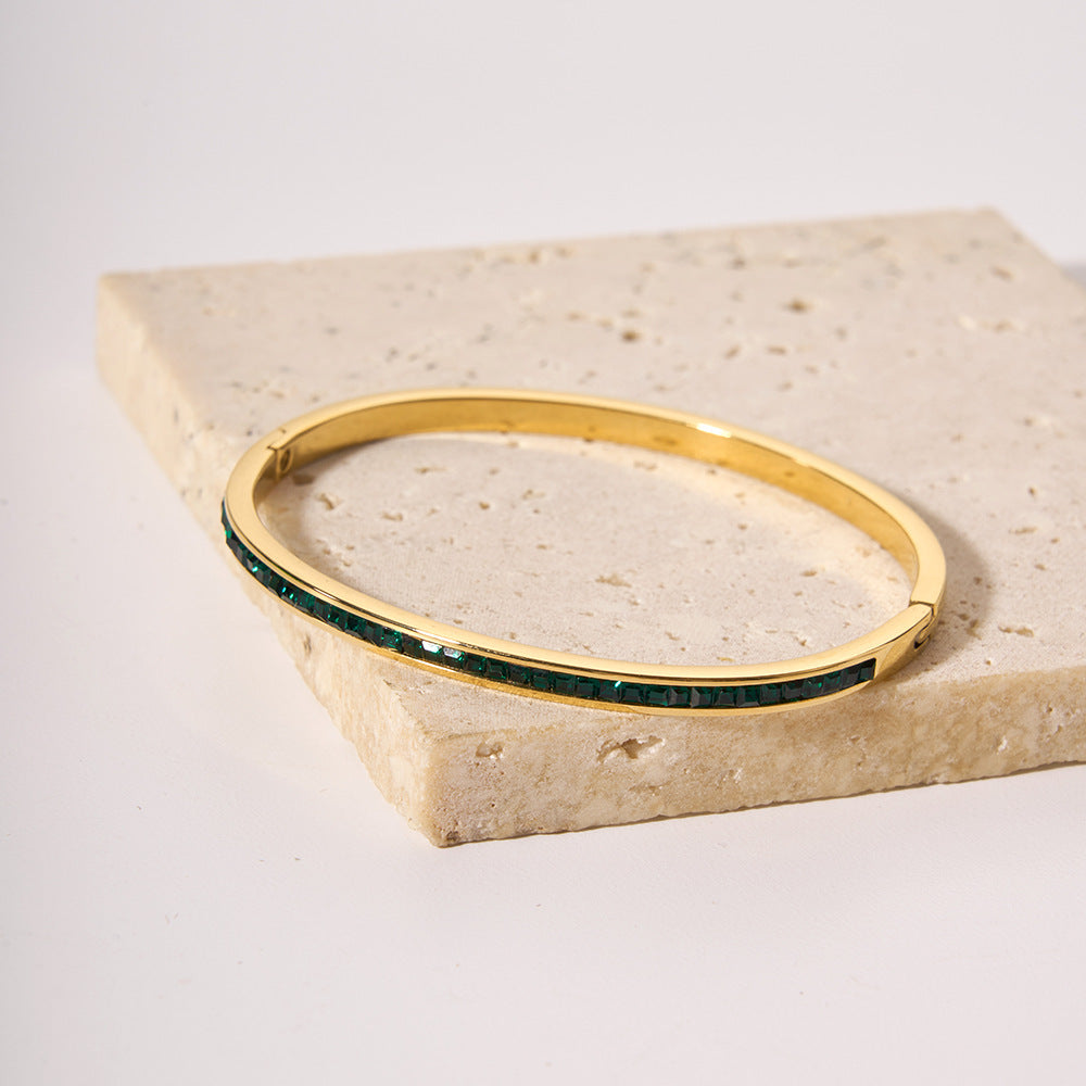 Minimalist Green Zircon Inlaid Stainless Steel Bracelet with 18K Gold Plating Hypoallergenic Fade-Resistant Finish