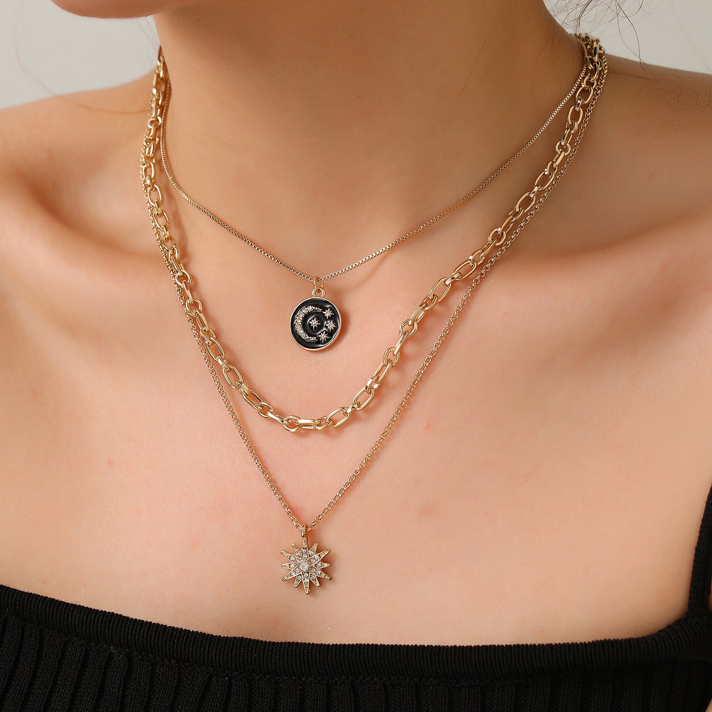 Gold Plated Drip Oil Star Moon Rhinestone Alloy Necklace for Women