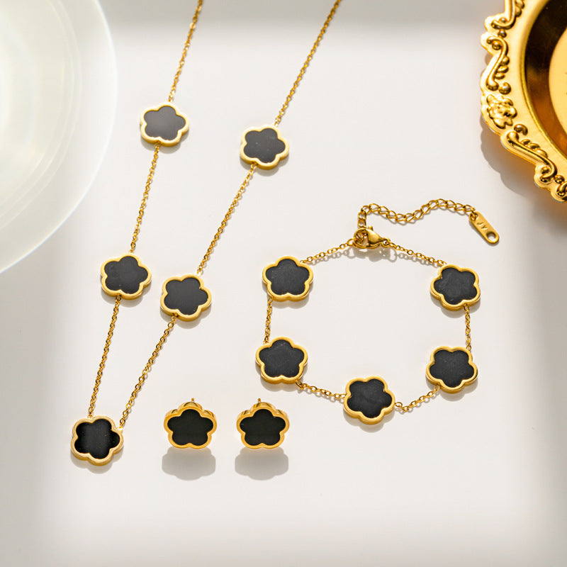 Luxury Minimalist Floral Five-Petal Pendant Necklace Set with Titanium Steel Chain and Mother-of-Pearl Inlay for Women