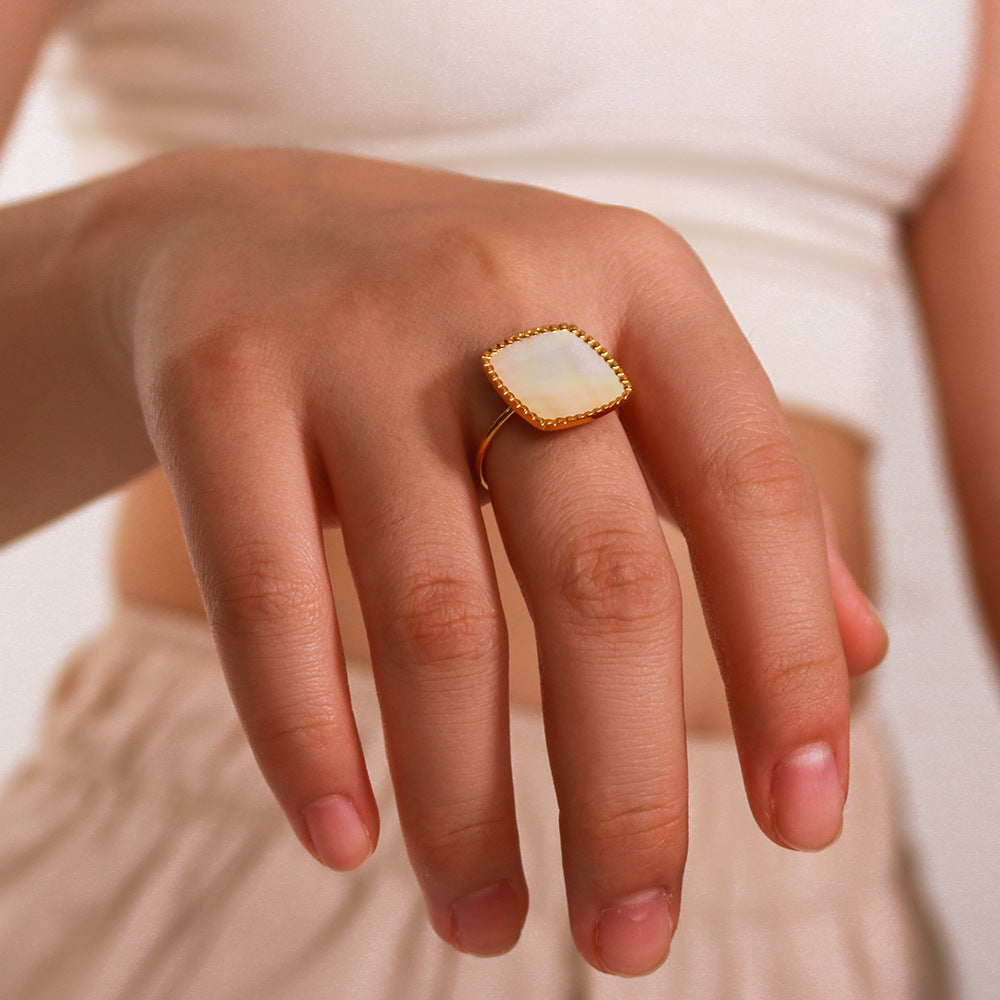 Vintage INS Style Geometric Stainless Steel Ring with 18K Gold Plating and White Mother-of-Pearl Inlay for Women