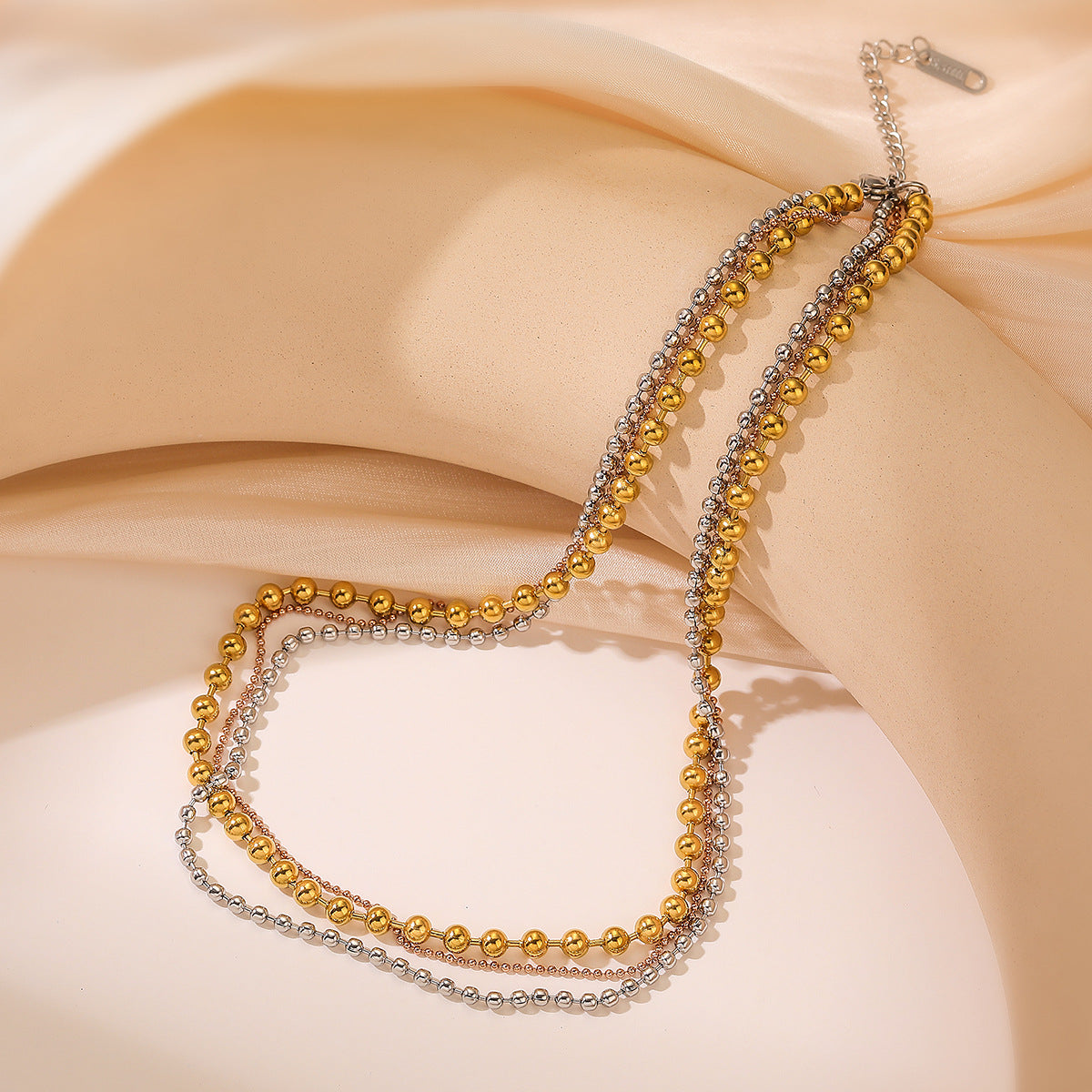 Collana da donna minimalista geometrica in acciaio inossidabile placcata oro, catena irregolare per clavicola a strati