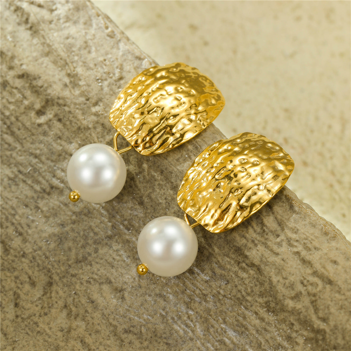 Vintage Geometric Square Hammered Stainless Steel Stud Earrings with Freshwater Pearl Accents and 18K Gold Plating