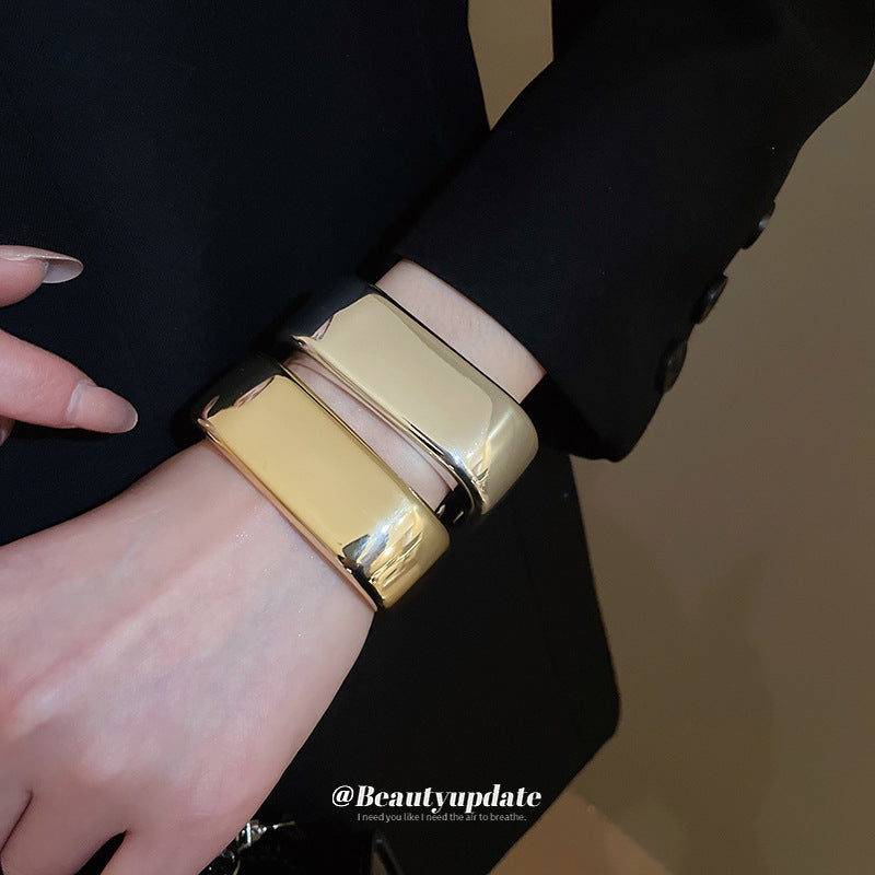 Bracciale in acrilico aperto a onda, design geometrico ovale, stile minimalista esagerato, alla moda, leggero, lussuoso, gioiello da mano