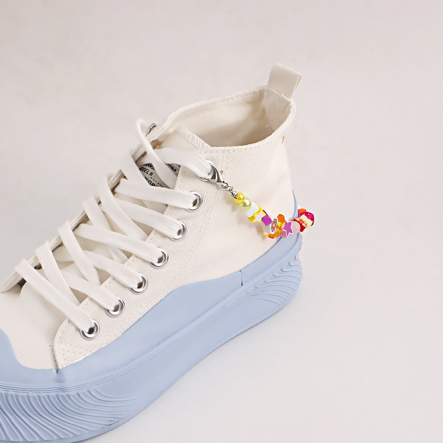 Minimalist LOVE Letter Butterfly Anklet for Women Alloy Geometric Foot Jewelry with Mixed Color Polymer Clay Beads