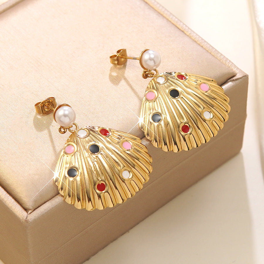 Sweet Fan Shape Stainless Steel Shell Pearl Drip Oil Earrings for Women