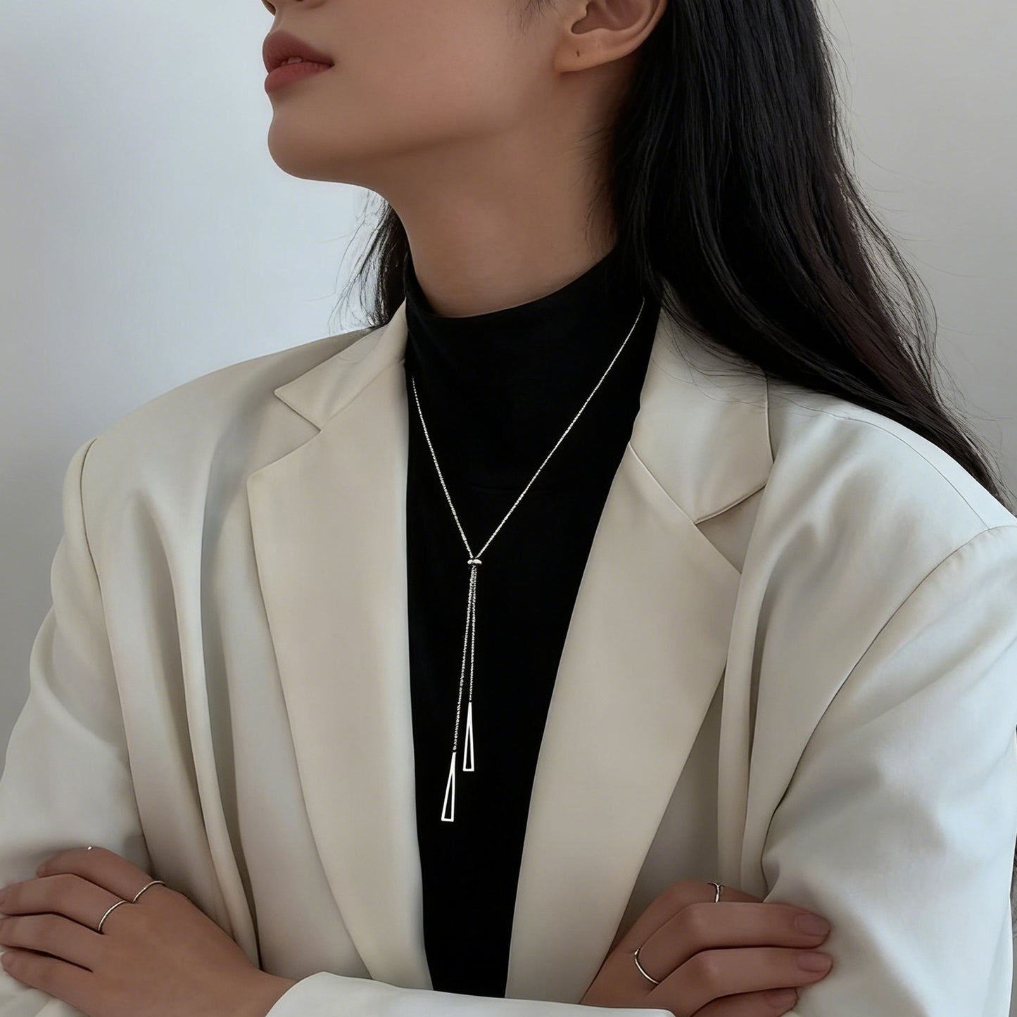 Collana da donna minimalista elegante geometrica in acciaio inossidabile placcato oro 18K