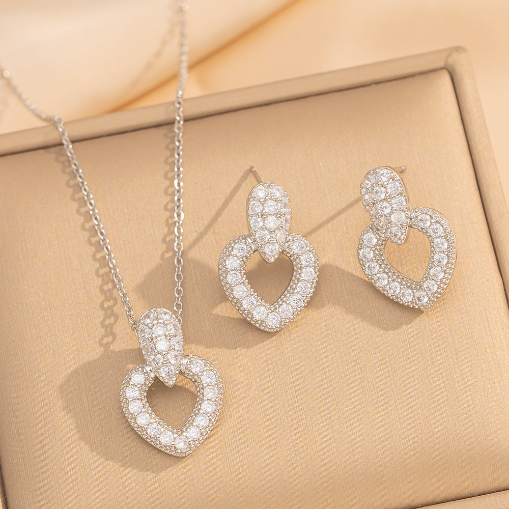 Set di Collana e Orecchini con Ciondolo a Goccia a Cuore Minimalista di Lusso in Acciaio al Titanio con Intarsi di Strass e Placcatura in Oro su Catena a O