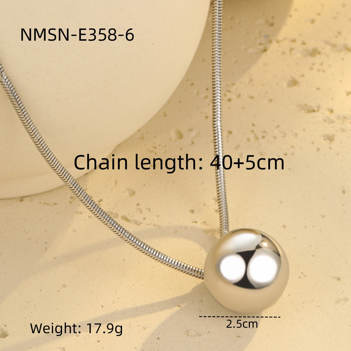 Collana Minimalista da Donna a Catena Snake a Cuore in Acciaio al Titanio con Placcatura in Oro