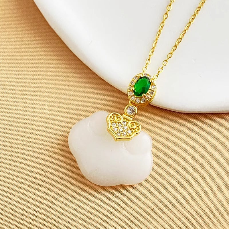 Vintage Chinese Style Irregular Cloud Pattern Jade Pendant Necklace for Women with Titanium Steel Snake Chain and Plated Finish