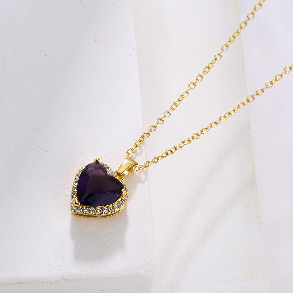 Elegante Collana Pendente a Cuore da Donna in Stile Francese con Base in Rame Placcata Oro 18K e Intarsio di Zirconi