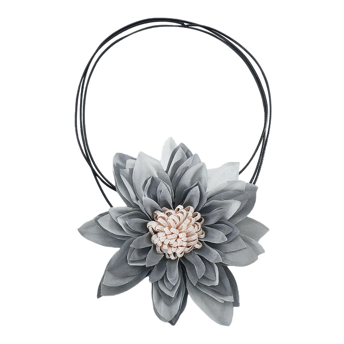 Collar floral de verano con flores de tela hechas a mano en cordón de cuero trenzado para mujer