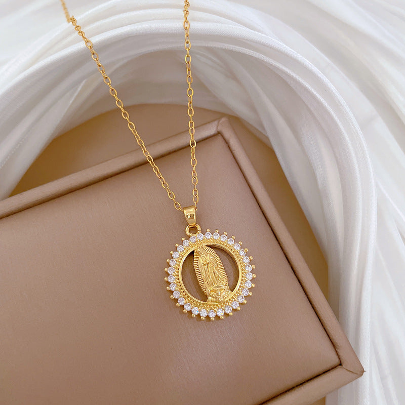 Luxury Full-Rhinestone Geometric Circle Pendant Necklace for Women and Men Titanium Steel Snake Chain Delicate Clavicle Jewelry