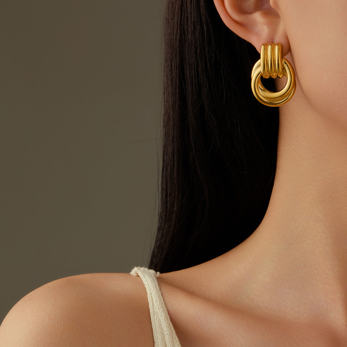 Minimalist Geometric Gold-Plated Titanium Steel Hoop Earrings for Women with Twisted Rope Detail