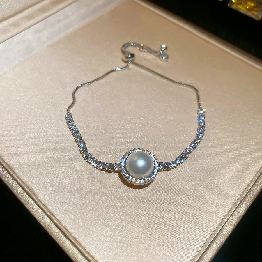 Luxury Elegant Geometric Alloy Plated Bracelet with Cubic Zirconia for Women