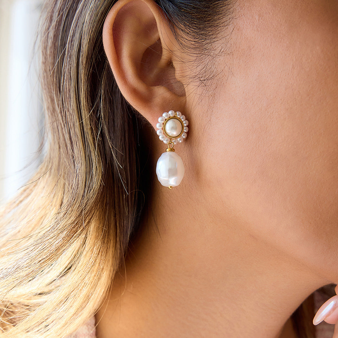 Orecchini a perno da donna in acciaio inossidabile geometrici e minimalisti con perle, finitura placcata, anallergici, gioielli di lusso