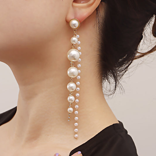 Orecchini Pendenti Geometrici in Lega con Accenti Simil-Perla e Finitura Placcata per Donna