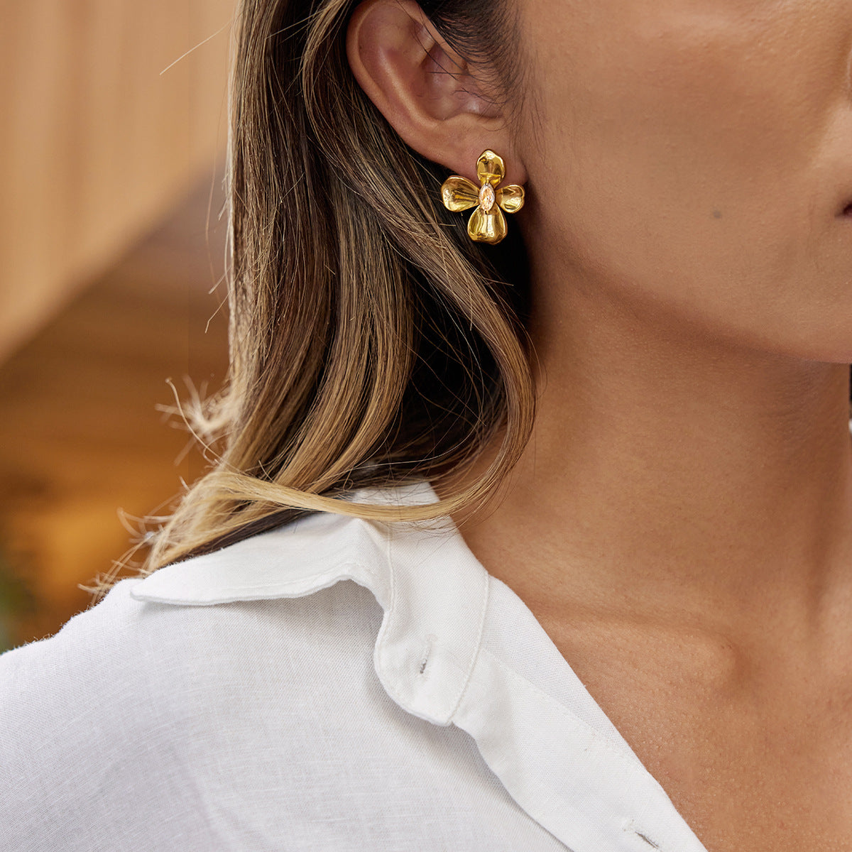 Aretes de Acero Inoxidable Geométricos Florales con Detalles de Diamantes de Imitación para Mujer, Joyería de Lujo Chapada para el Día a Día