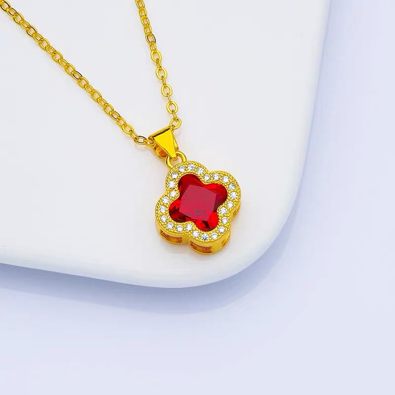 Minimalist Clover Pendant Necklace for Women and Men in Titanium Steel with Gold Plating on O-Chain