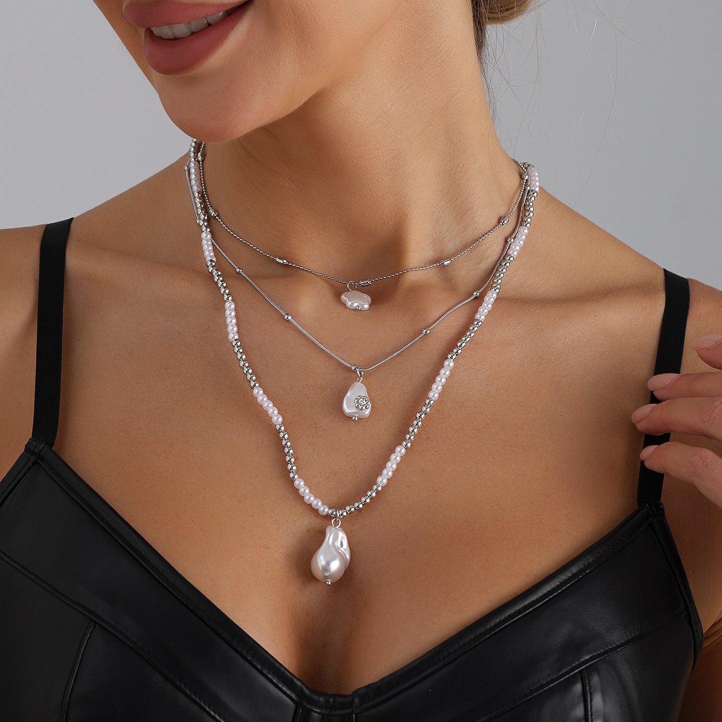 Bohemian Geometric Star Resin and Alloy Plated Necklace for Women