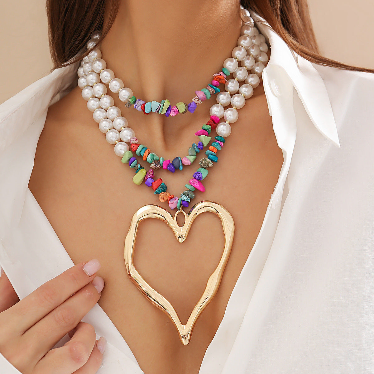 Vintage Heart Turquoise Inlay Alloy Pendant Resin Beaded Necklace for Women