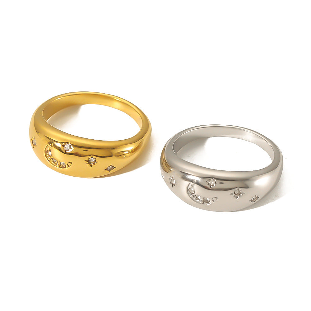Anello con Ciondolo a Luna e Stella Geometrico Minimalista in Acciaio Inossidabile con Intarsio di Zirconi e Placcatura in Oro 18K da Donna