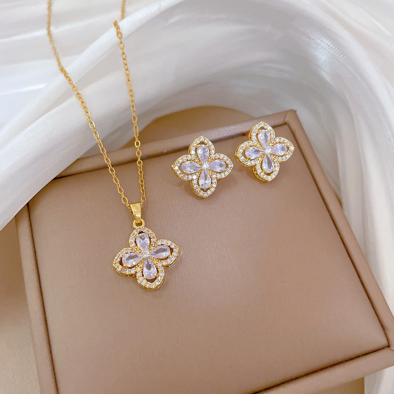 Luxury Titanium Steel Four-Leaf Clover Pendant Necklace and Earrings Set with Rhinestone Inlay for Women Formal Events