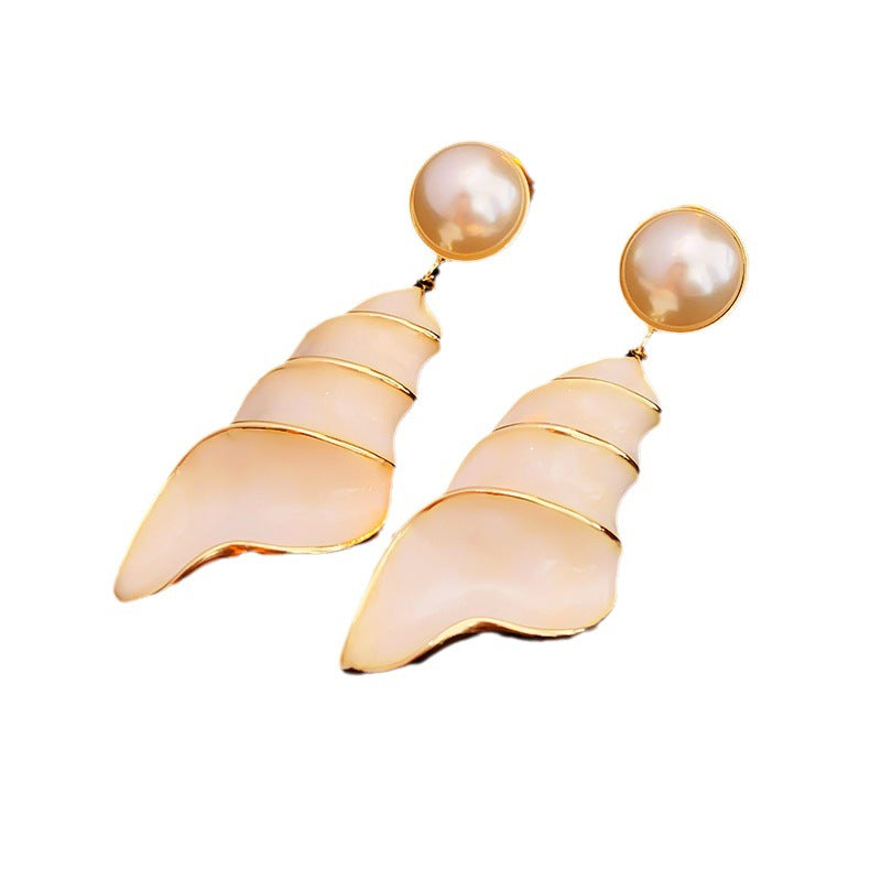 Vintage Seashell-Shaped Alloy Earrings with Enamel Finish and Stainless Steel Posts for Women