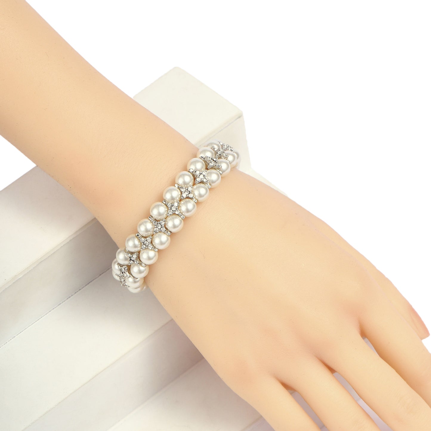 Minimalist Snowflake Double-Layer Pearl Bracelet for Women with Rhinestone Inlay, Elegant Evening and Formal Wear Accessory