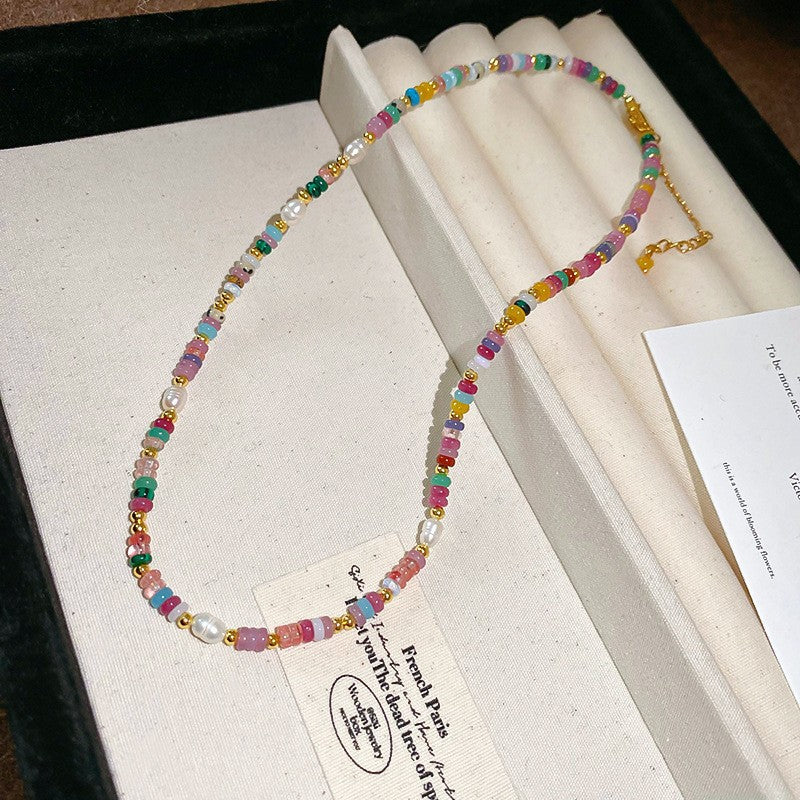 Collana Sweet Dopamine con perle barocche in lega di zinco con finitura placcata e ciondolo geometrico, delicata catena a clavicola da donna