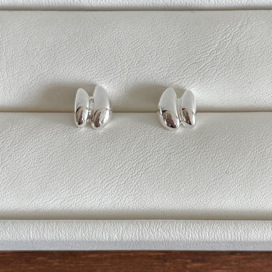 Orecchini Pendenti Geometrici Minimalisti da Donna in Argento Sterling 925 con Intarsio di Perle e Dettagli in Conchiglia