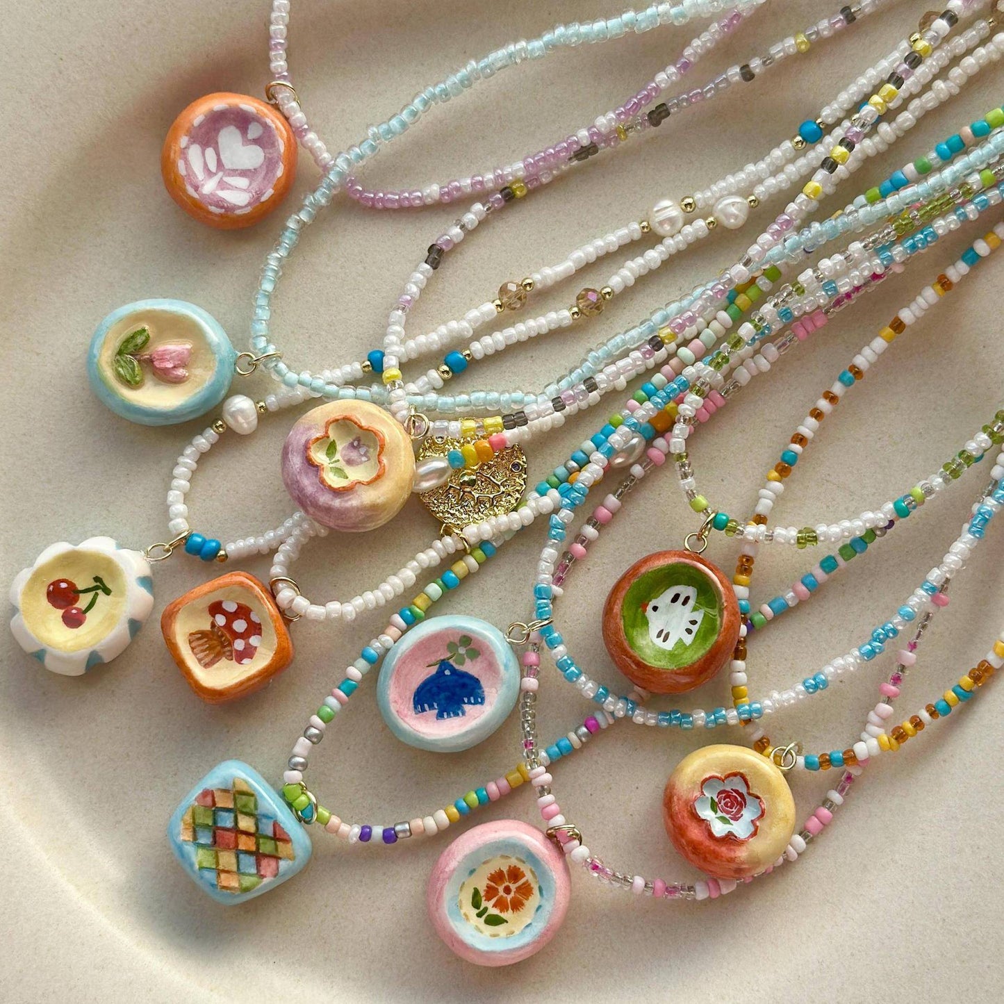 Collana Charm Bar Minimalista in Acciaio al Titanio PVD Placcato Oro a Forma di Frutto per Uomo e Donna