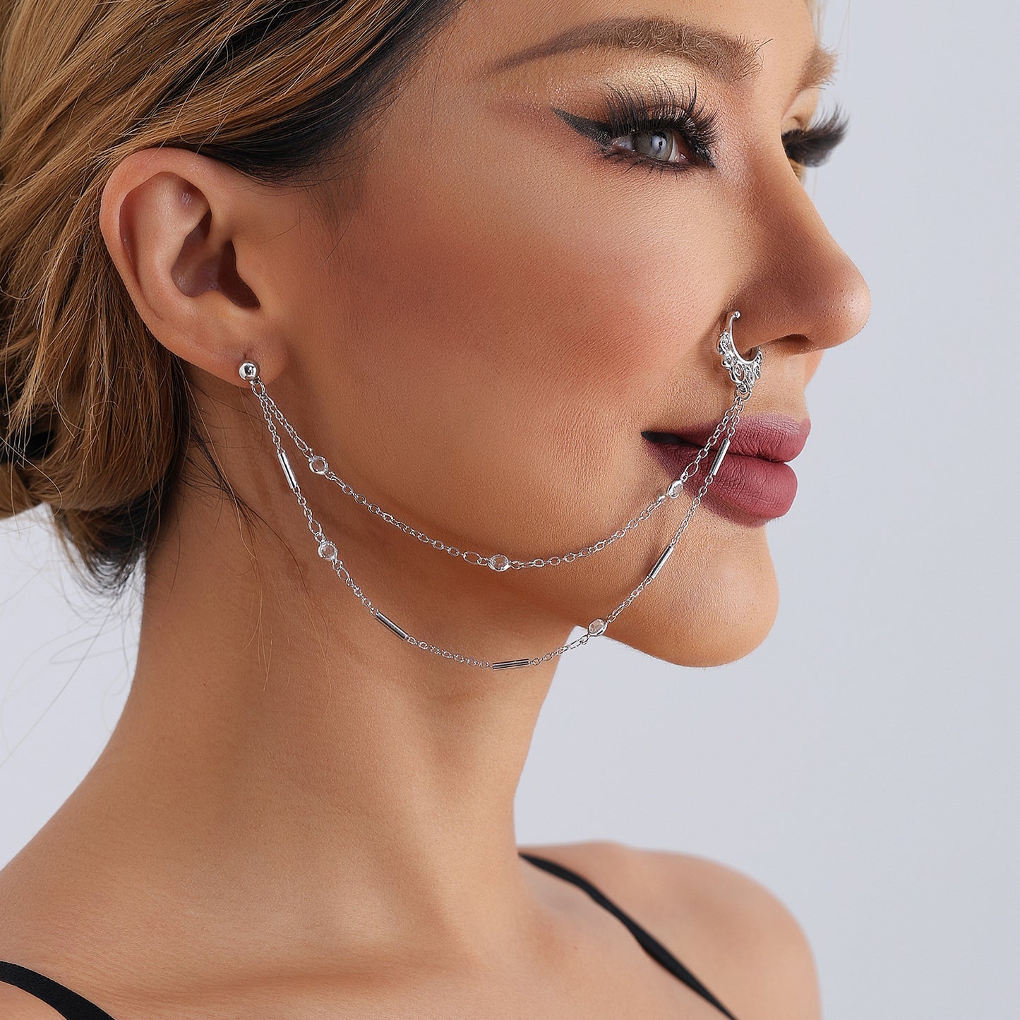 Ethnic Geometric Rhinestone Plated Alloy Nose Chain for Unisex