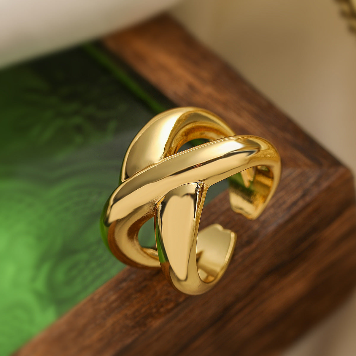 Anello Aperto da Donna Minimalista con Geometria Irregolare in Rame Placcato